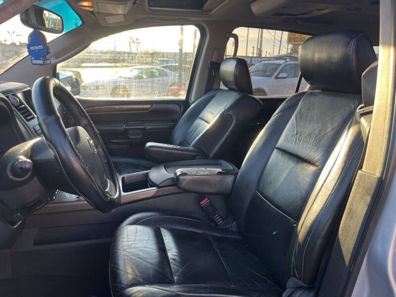 2010 Nissan Armada Platinum