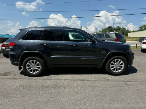 2016 Jeep Grand Cherokee Laredo
