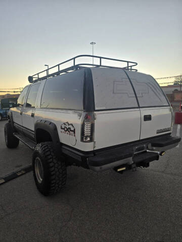 1999 Chevrolet Suburban K1500 LT