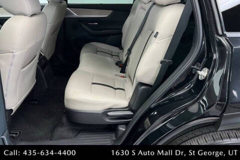 2025 Mazda CX-70 Plug-in Hybrid Premium