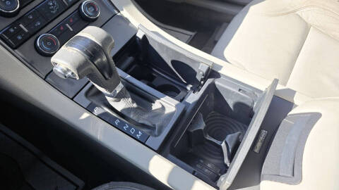 2011 Ford Taurus SEL