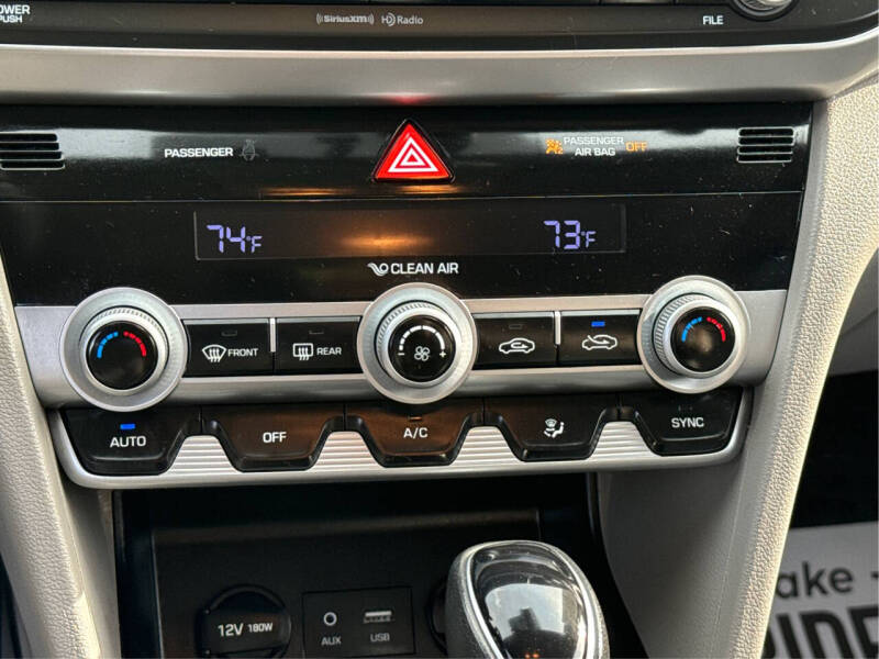 2020 Hyundai Elantra