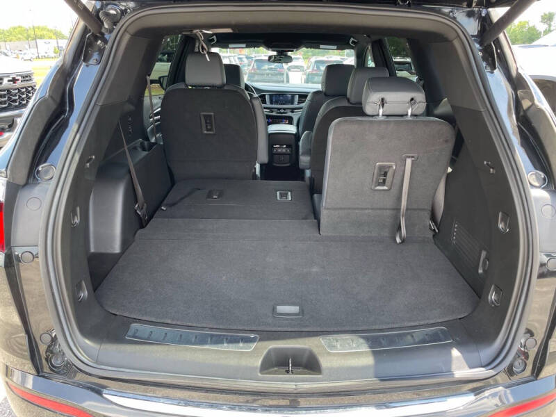 2024 Buick Enclave Essence