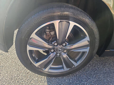 2022 Lexus UX 250h