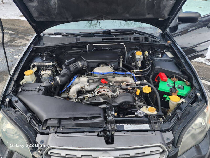 Image 8 of 2005 Subaru Outback 2.5i