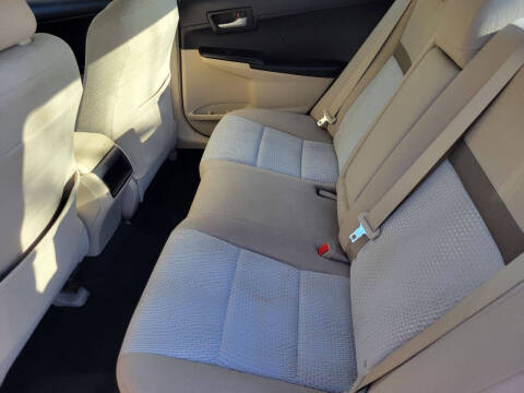 2012 Toyota Camry LE