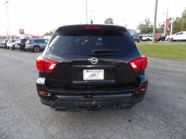 2019 Nissan Pathfinder SV