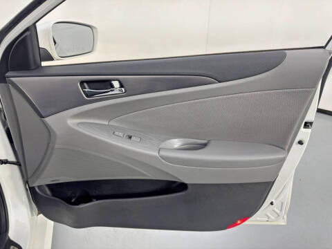 2013 Hyundai Sonata Hybrid Limited