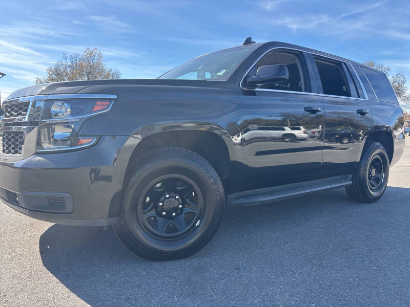 2017 Chevrolet Tahoe's photo