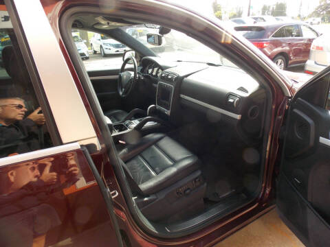 2004 Porsche Cayenne Turbo