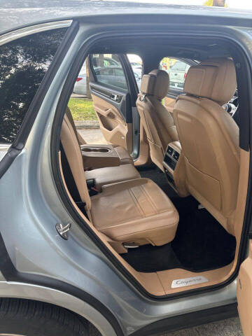 2020 Porsche Cayenne