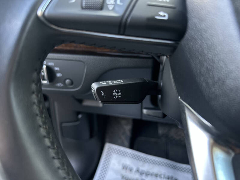 2018 Audi Q5 2.0T quattro Premium Plus