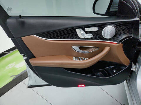 2019 Mercedes-Benz E-Class E 300