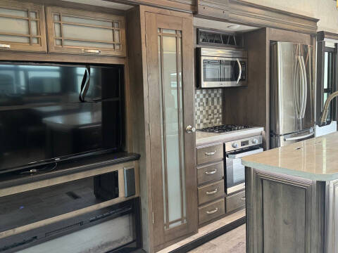 2019 Keystone RV Montana