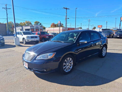 2013 Chrysler 200 Limited