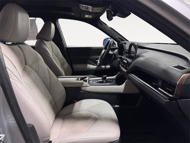 2024 Toyota Grand Highlander Hybrid MAX Platinum