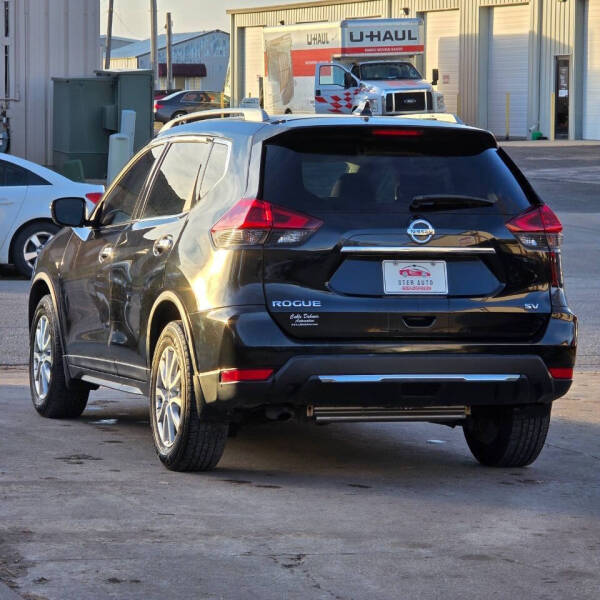 2018 Nissan Rogue SV