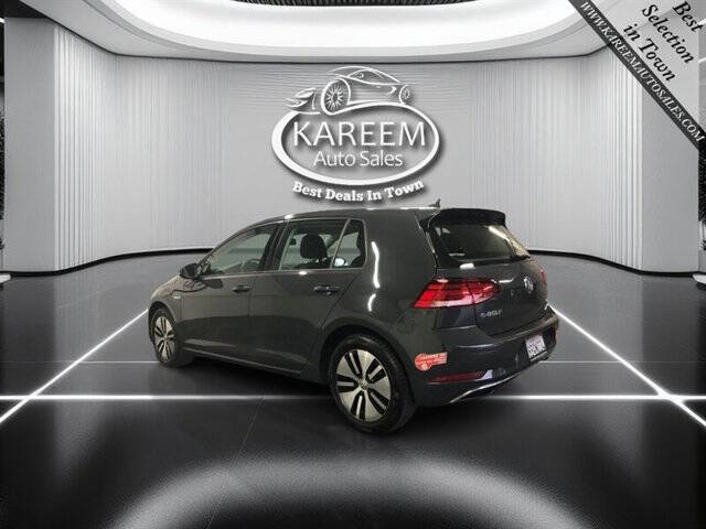 2017 Volkswagen e-Golf SE