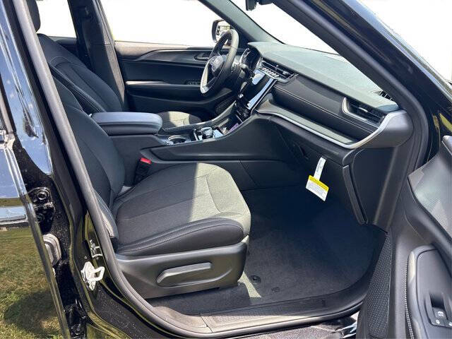 2025 Jeep Grand Cherokee L Laredo X