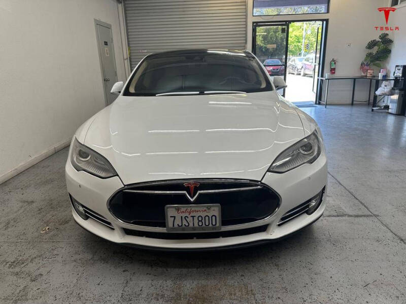 2014 Tesla Model S P85D