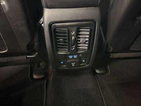 2019 Jeep Grand Cherokee High Altitude