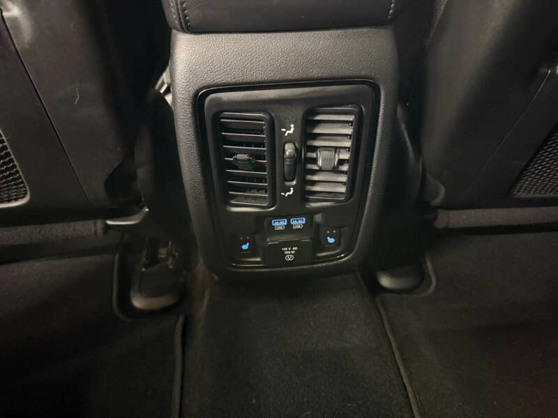 2019 Jeep Grand Cherokee High Altitude