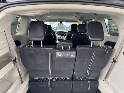 2018 Chrysler Pacifica Touring L