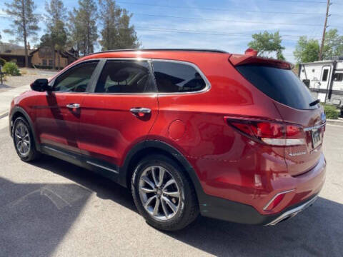 2017 Hyundai Santa Fe SE