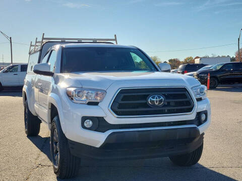 2021 Toyota Tacoma for sale at Breeden Pre-Owned in Van Buren AR