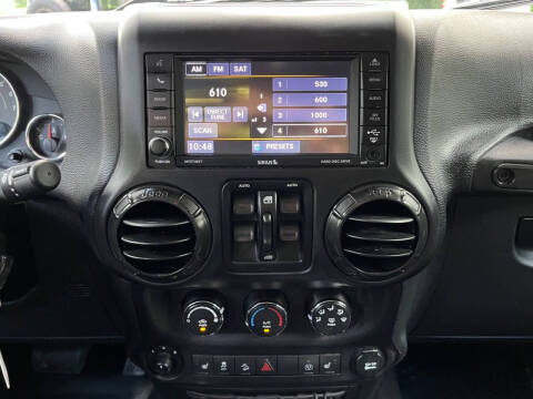 2017 Jeep Wrangler Unlimited Smoky Mountain