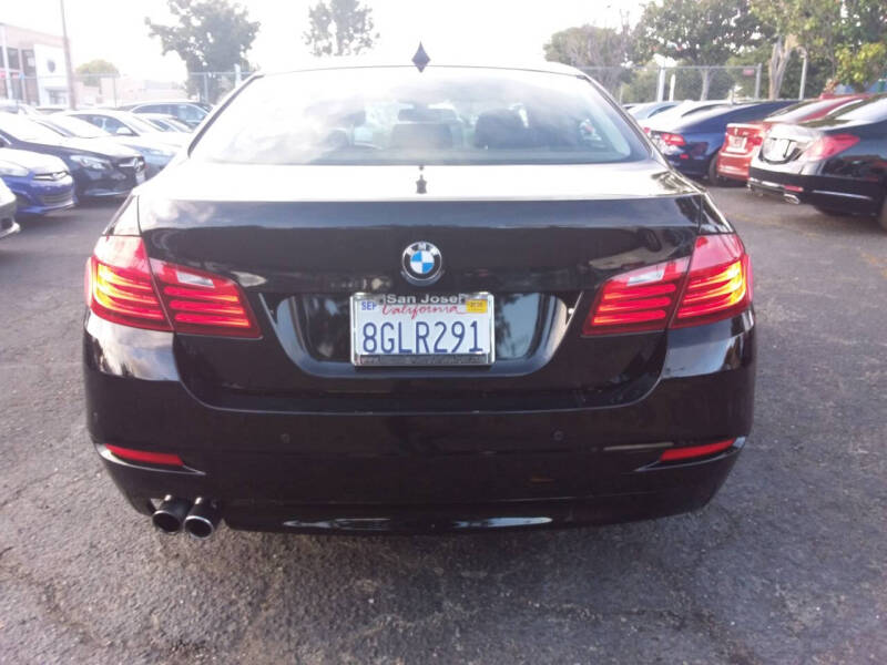 2016 BMW 5 Series 528i