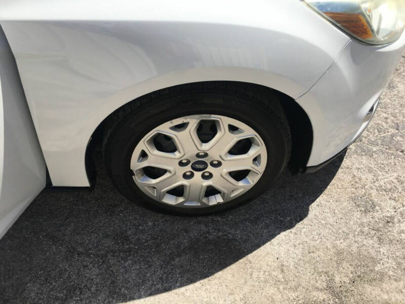 2012 Ford Focus SE