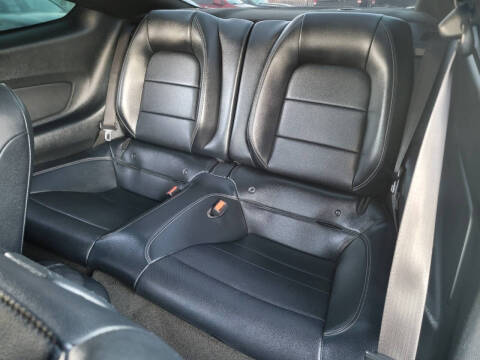 2016 Ford Mustang EcoBoost Premium