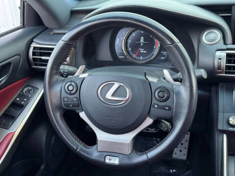 2016 Lexus IS 200t