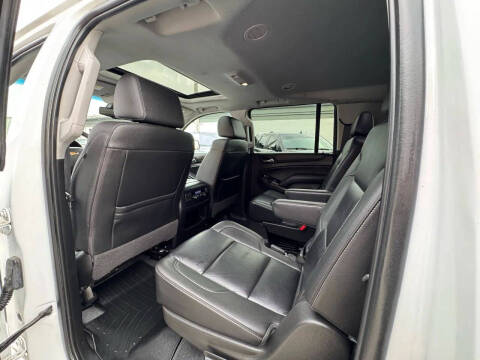 2020 Chevrolet Suburban LT