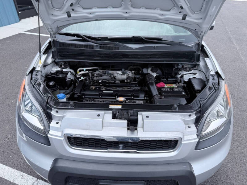 2011 Kia Soul +
