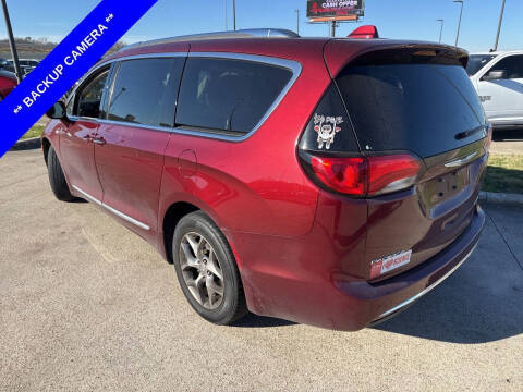 2020 Chrysler Pacifica Limited