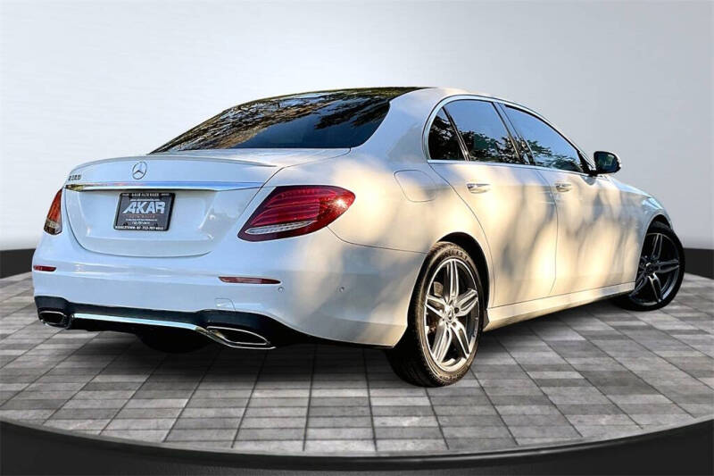 2018 Mercedes-Benz E-Class E 300