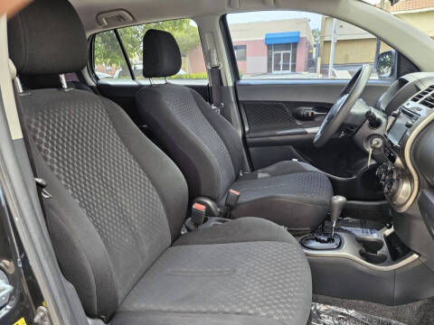 2014 Scion xD