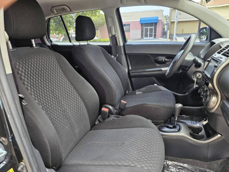 2014 Scion xD