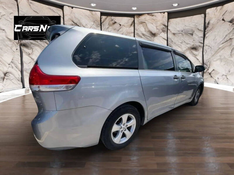 2013 Toyota Sienna L 7-Passenger