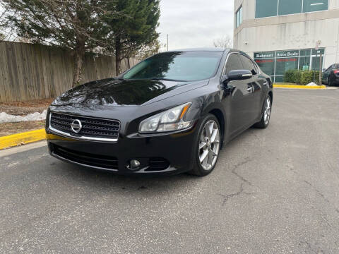2011 Nissan Maxima for sale at Super Bee Auto in Chantilly VA