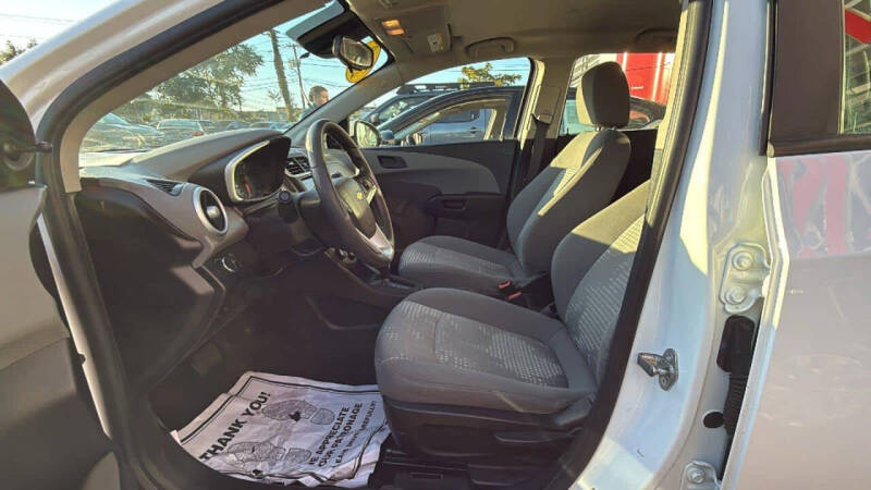 2020 Chevrolet Sonic LT