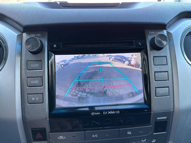 2015 Toyota Tundra SR5