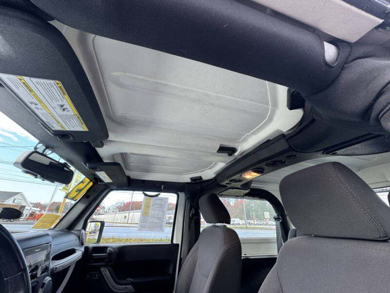 2015 Jeep Wrangler Sport