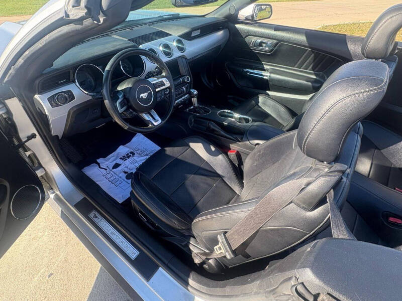 2016 Ford Mustang EcoBoost Premium