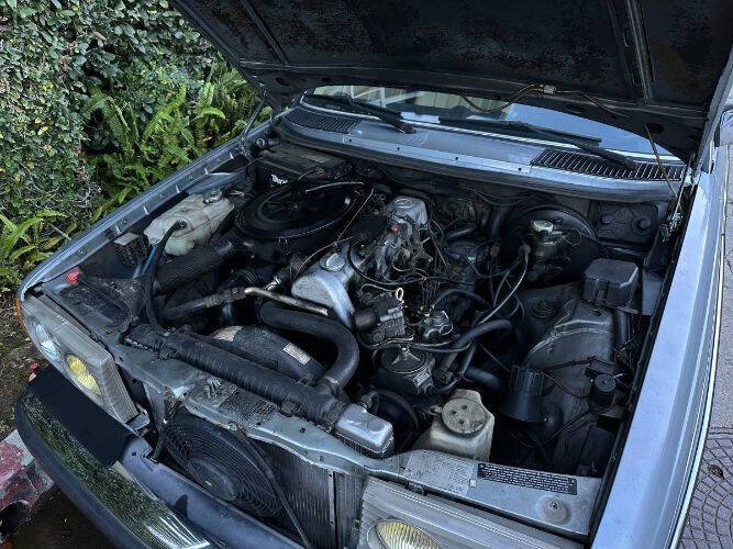 1983 Mercedes-Benz 300-Class