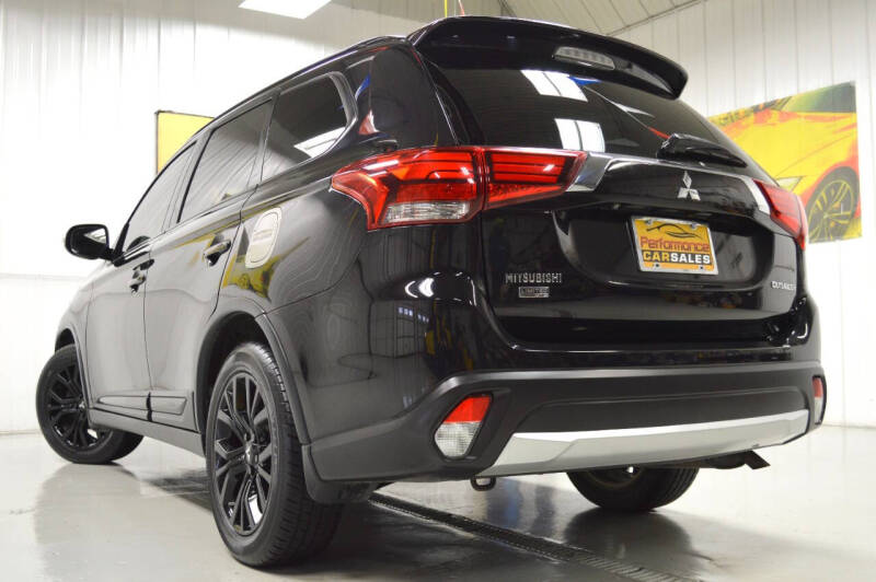 2018 Mitsubishi Outlander LE