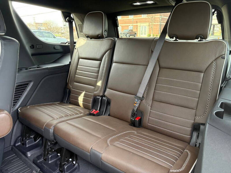 2025 GMC Yukon Denali Ultimate