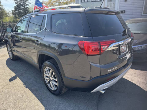 2018 GMC Acadia SLE-2